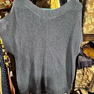 Cable & Gauge Textured Knit Sweater in Gray